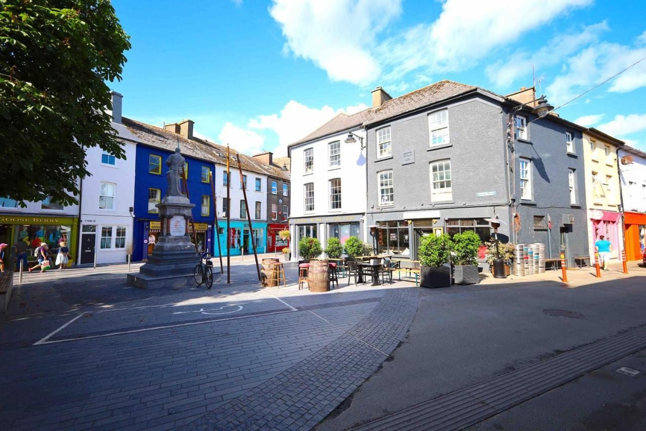 Long Quay Apartments, Clonakilty Exterior foto